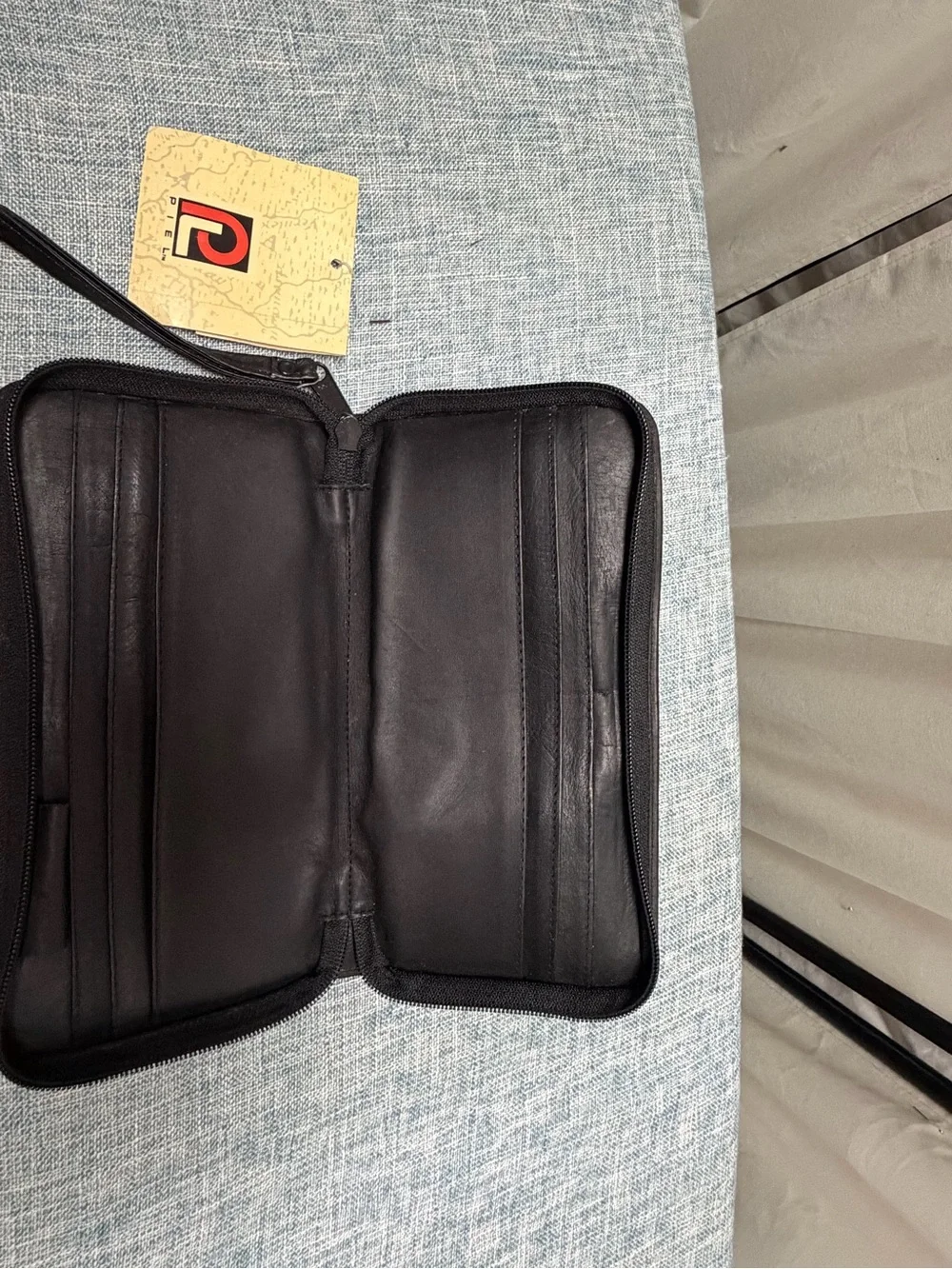 Piel  Black Leather Wristlet Wallet - Unbranded